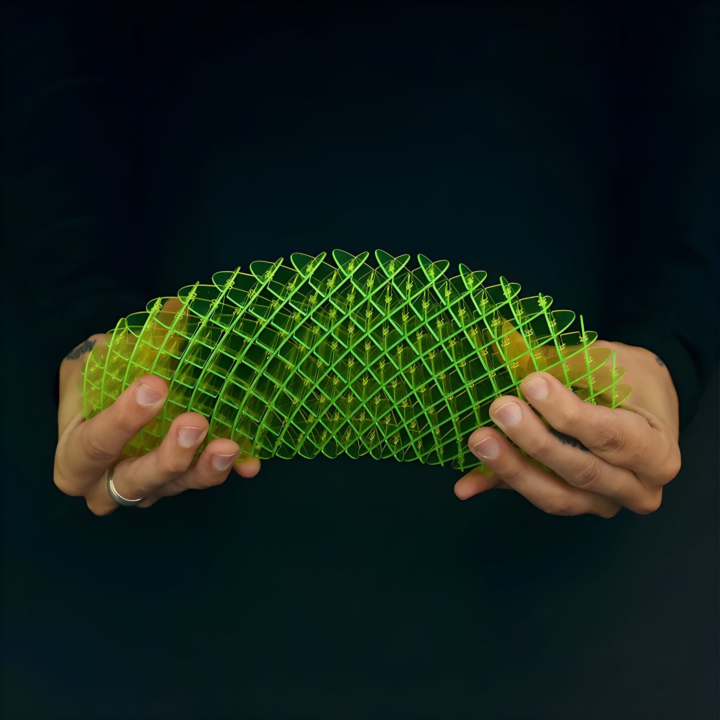 HappyHold™: Un Apretón para un Estado de Ánimo Más Alegre - Juguete Fidget