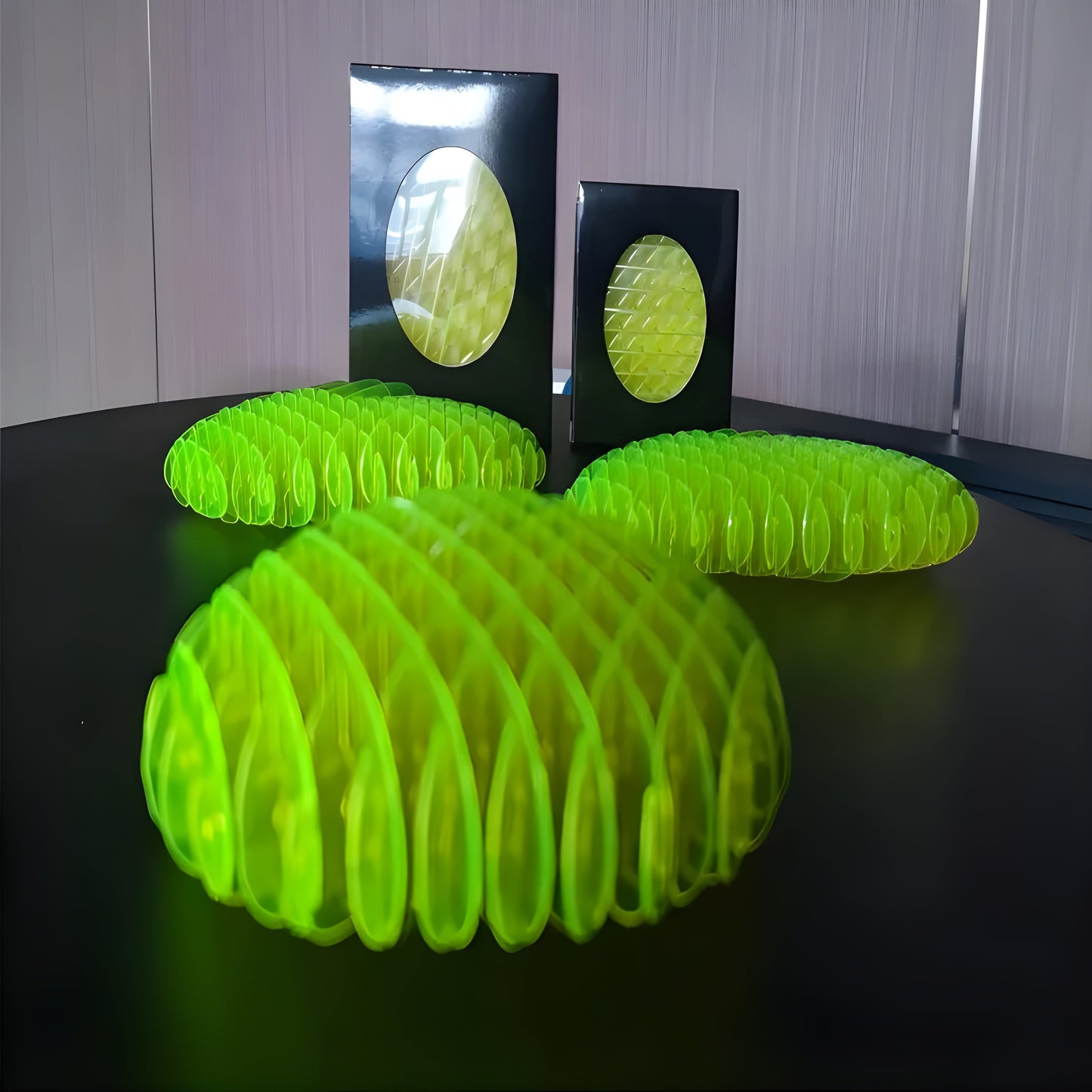 HappyHold™: Un Apretón para un Estado de Ánimo Más Alegre - Juguete Fidget